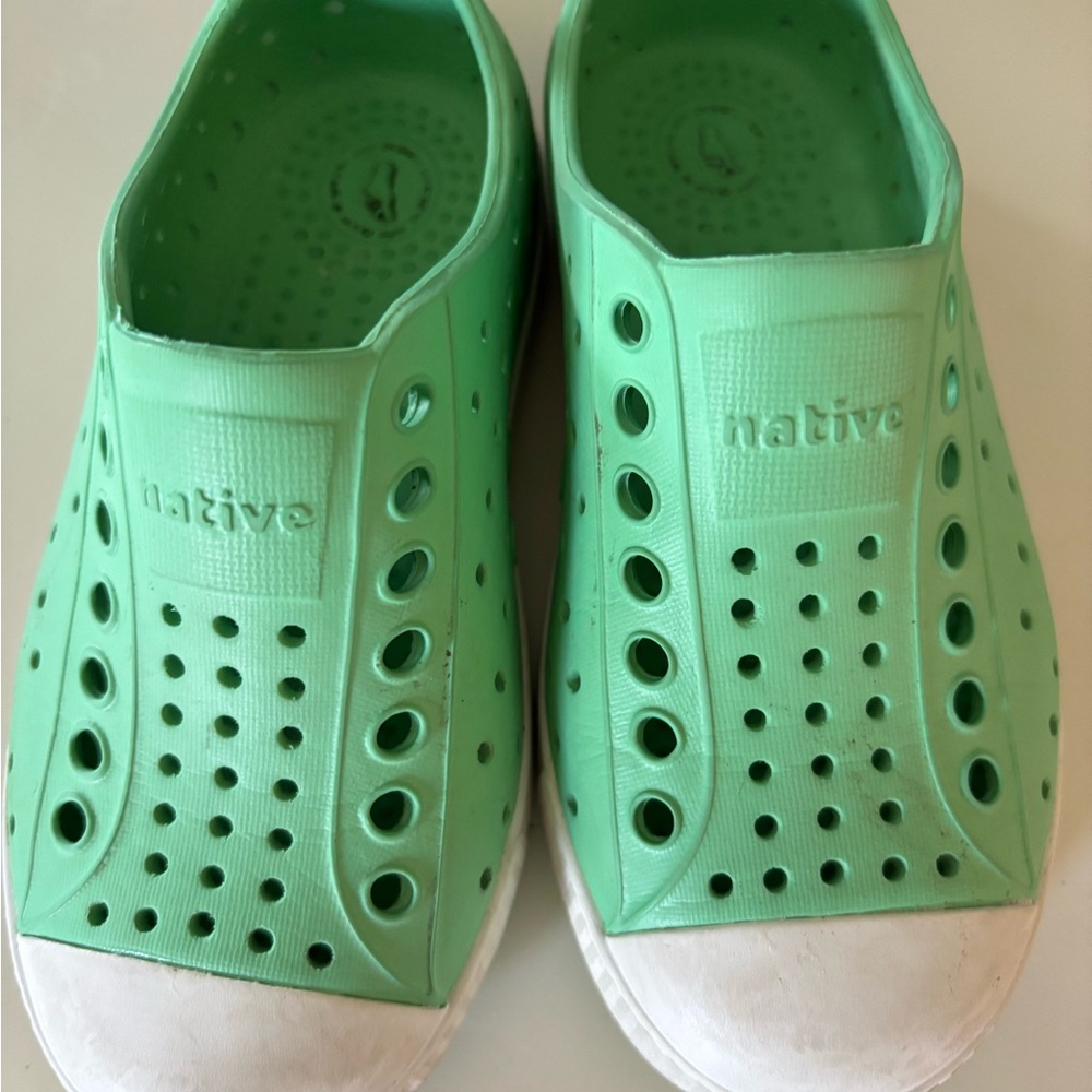 Native Kids Slip-On Water Shoes in Mint Green and White